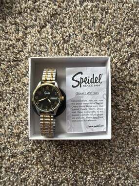 Speidel Men's Two-Tone Twist-O-Flex Expansion Band Watch, Black Dial,